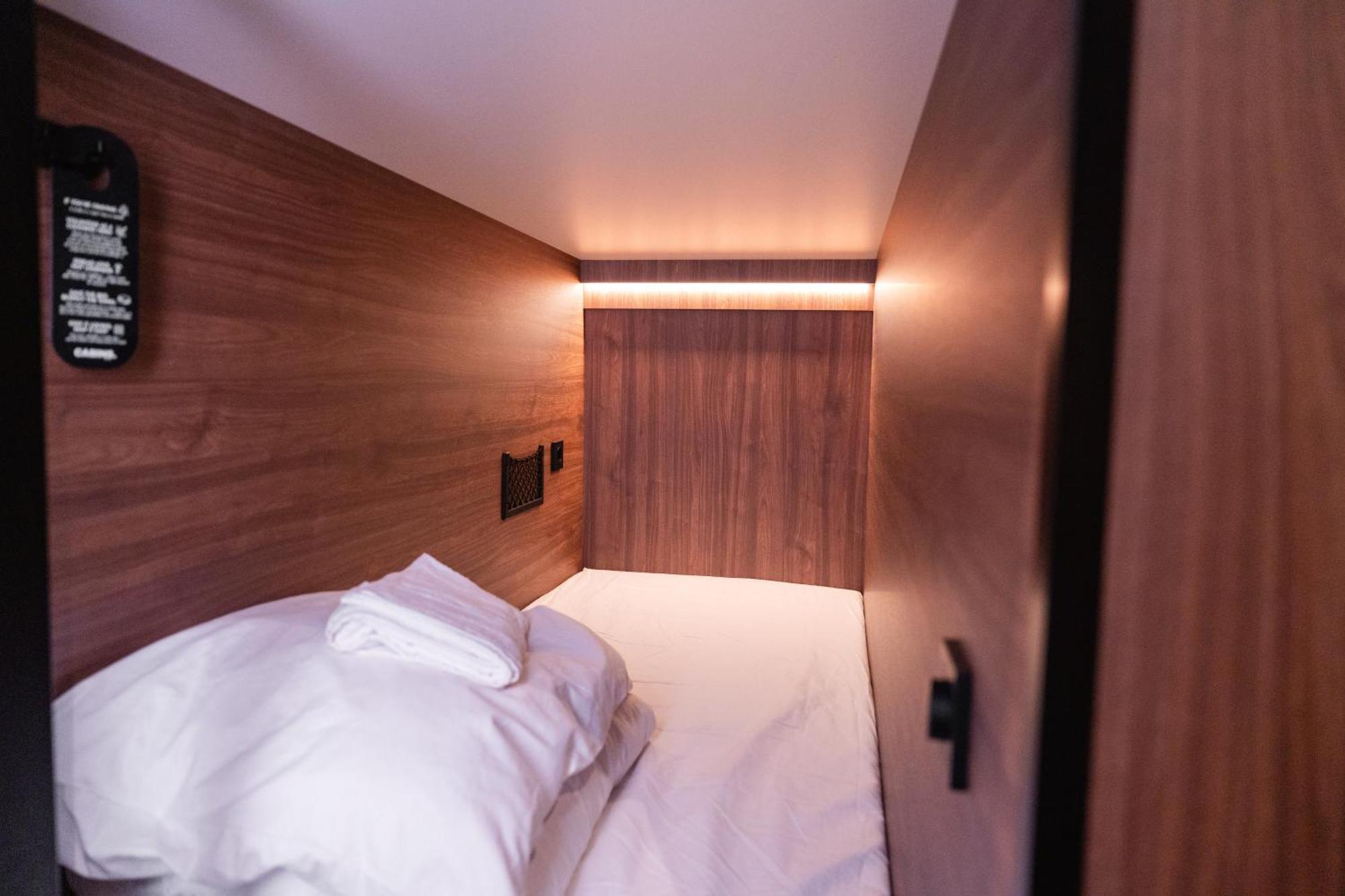Hostel Cabins Hotel Amsterdam